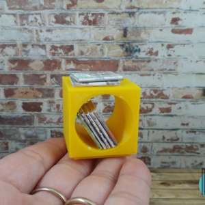 Tavolino Cubic con buco