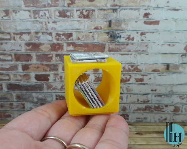 Tavolino Cubic con buco