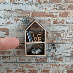 Mensola a forma di casa Hannah in legno