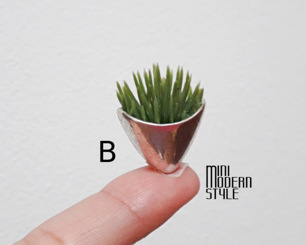 Vaso metallo con pianta artificiale - immagine 4